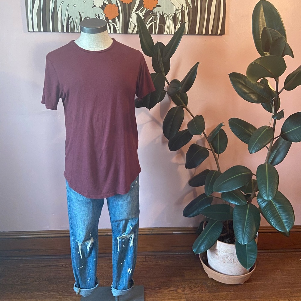 Pacsun Scallop Tshirt